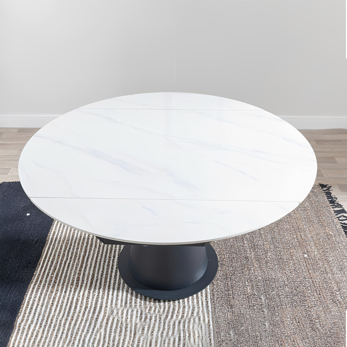 Marbrè Capella Extendable Ceramic Dining Table